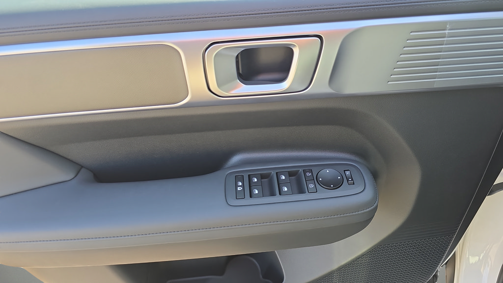 New 2026 Hyundai Santa Fe XRT AWD/4WD image 16