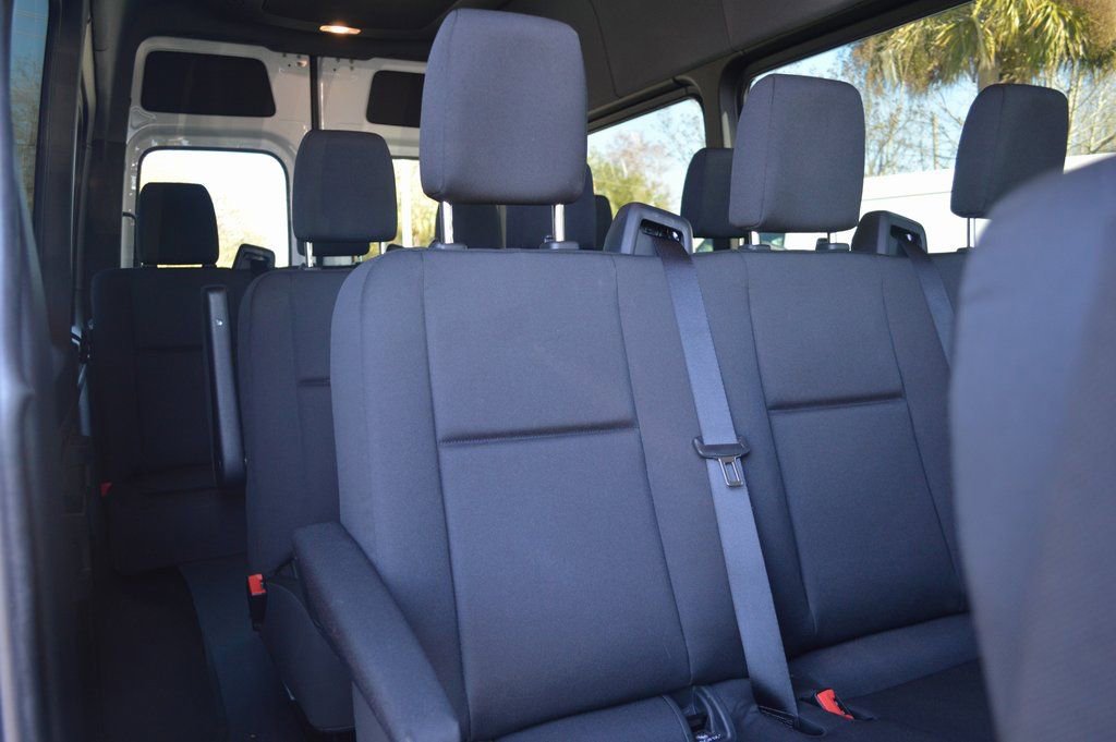 Used 2025 Mercedes-Benz Sprinter 2500 image 39