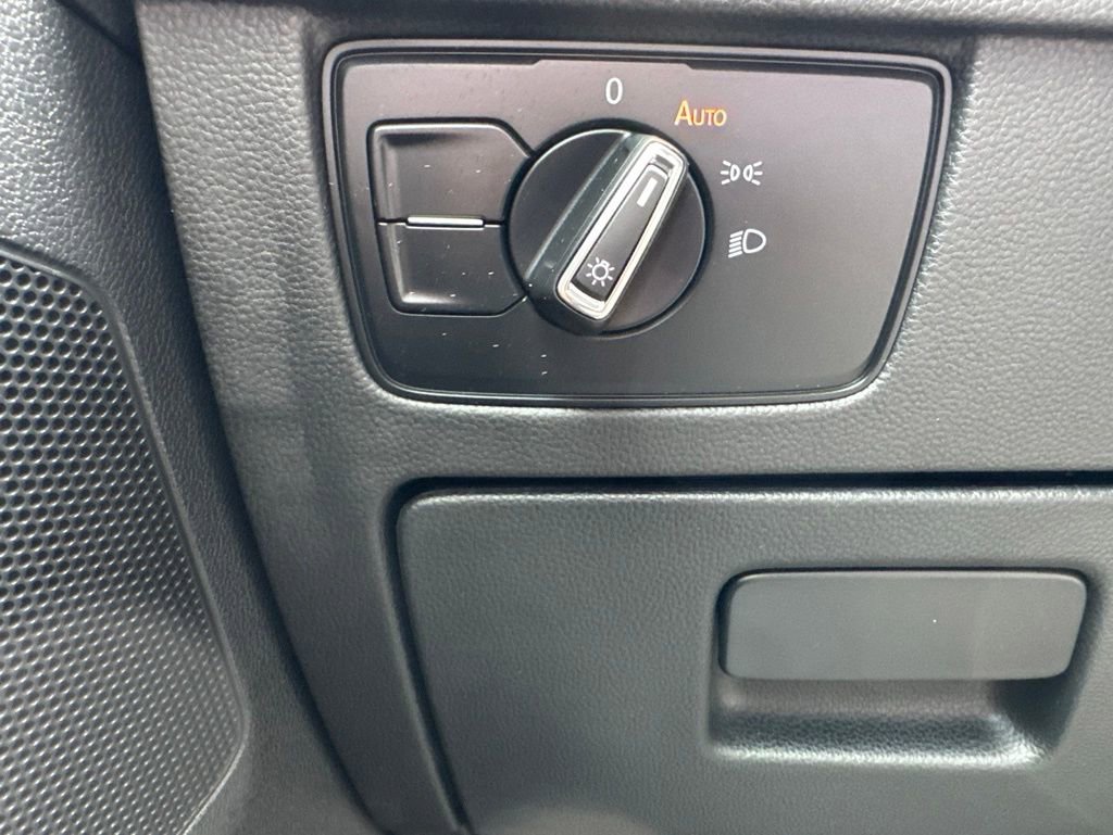 Used 2019 Volkswagen Arteon SE AWD/4WD image 14