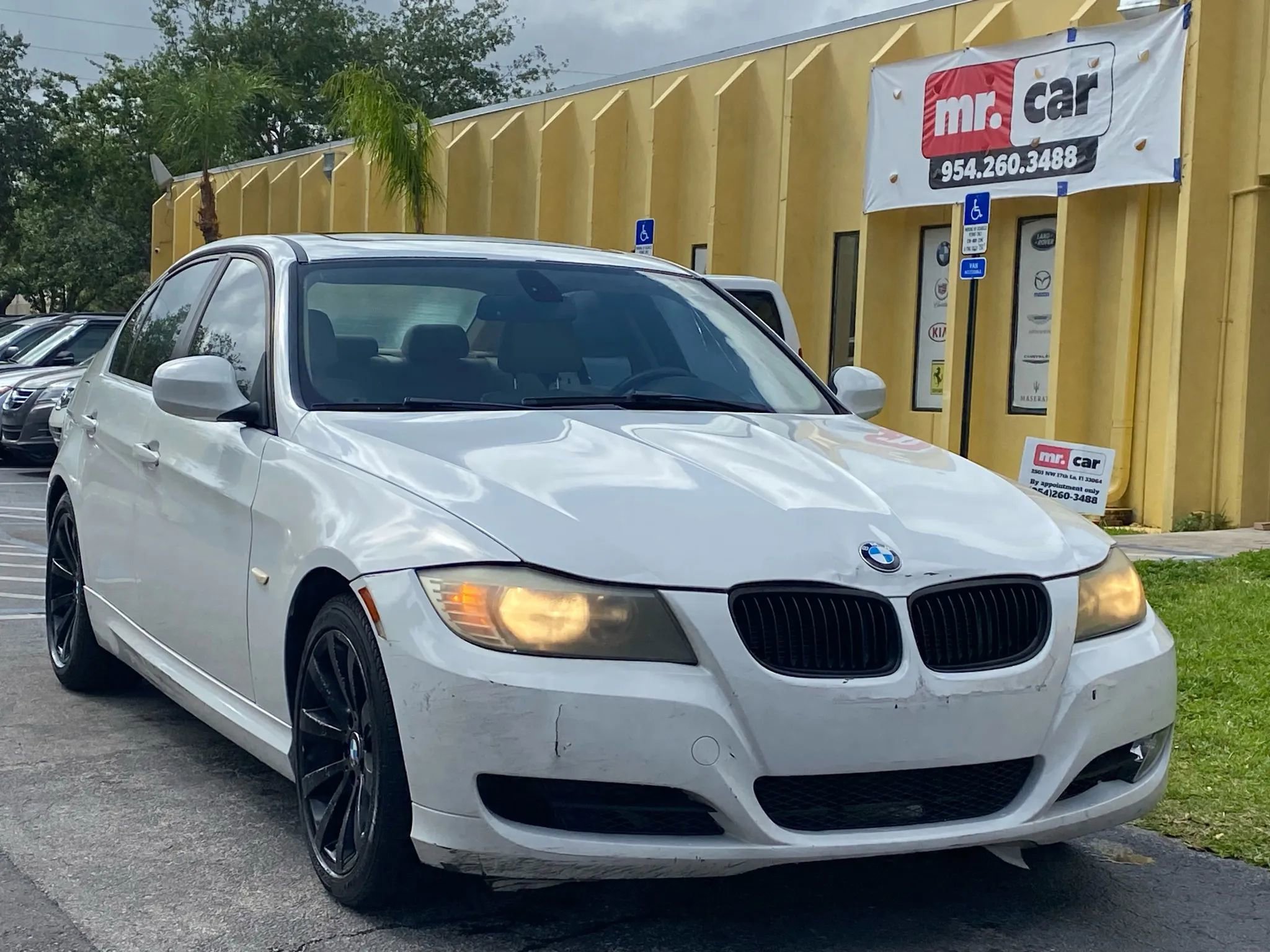 Used 2011 BMW 328i Sedan image 5