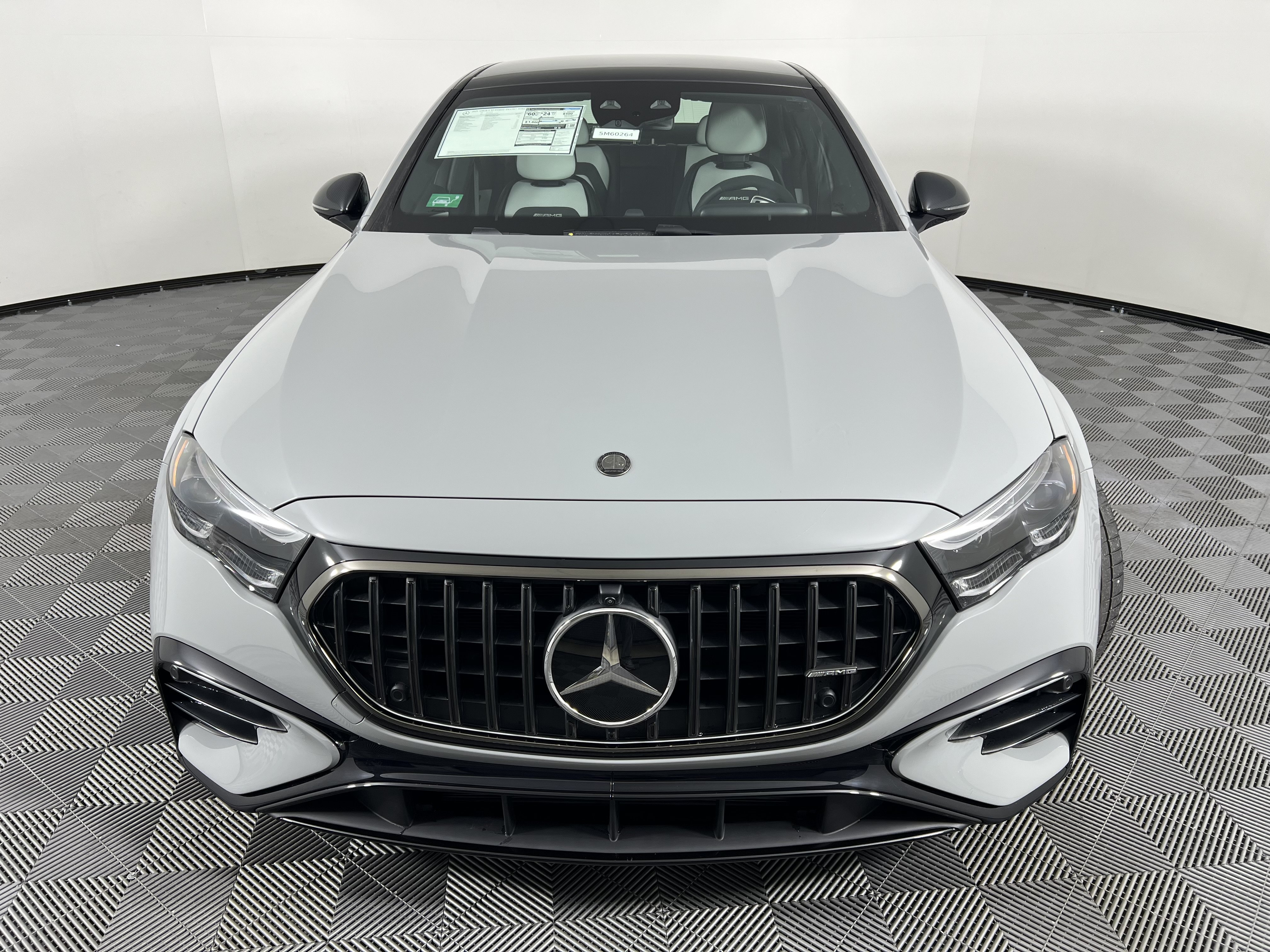 New 2026 Mercedes-Benz E 53 AMG e 4MATIC Sedan image 5