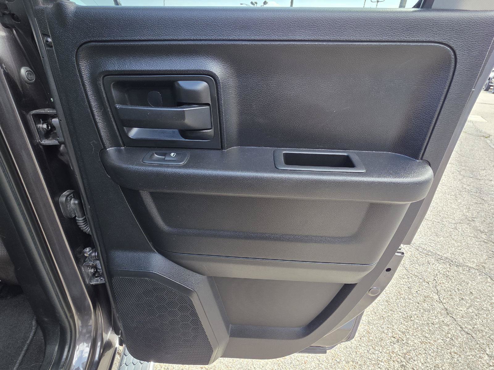Used 2019 RAM 1500 Tradesman w/ Chrome Plus Package AWD/4WD image 28