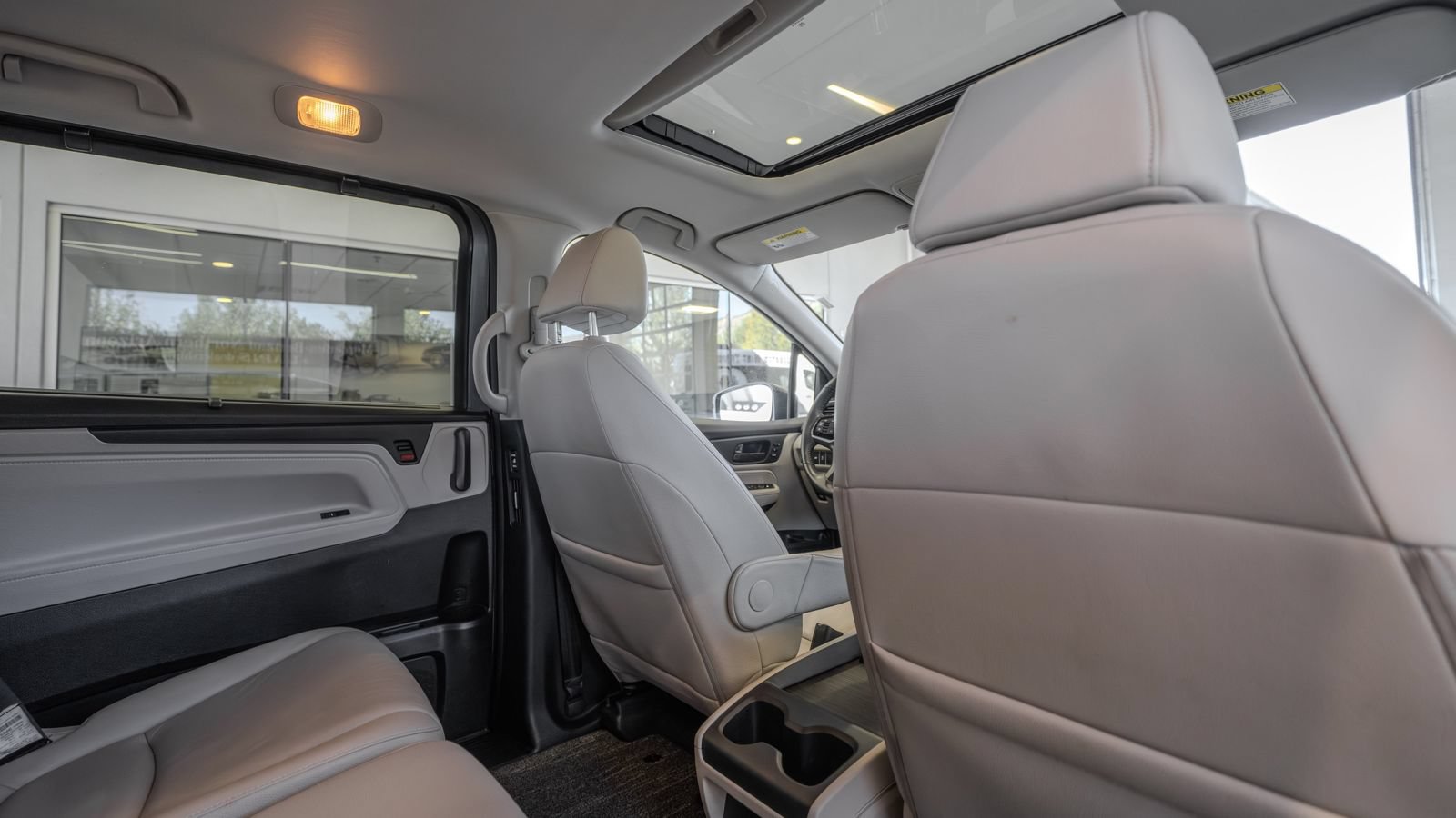 Used 2025 Honda Odyssey EX-L image 27