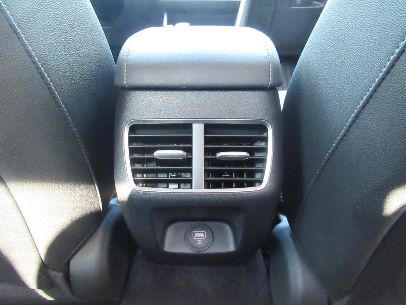 Used 2022 Hyundai Sonata Limited FWD image 35