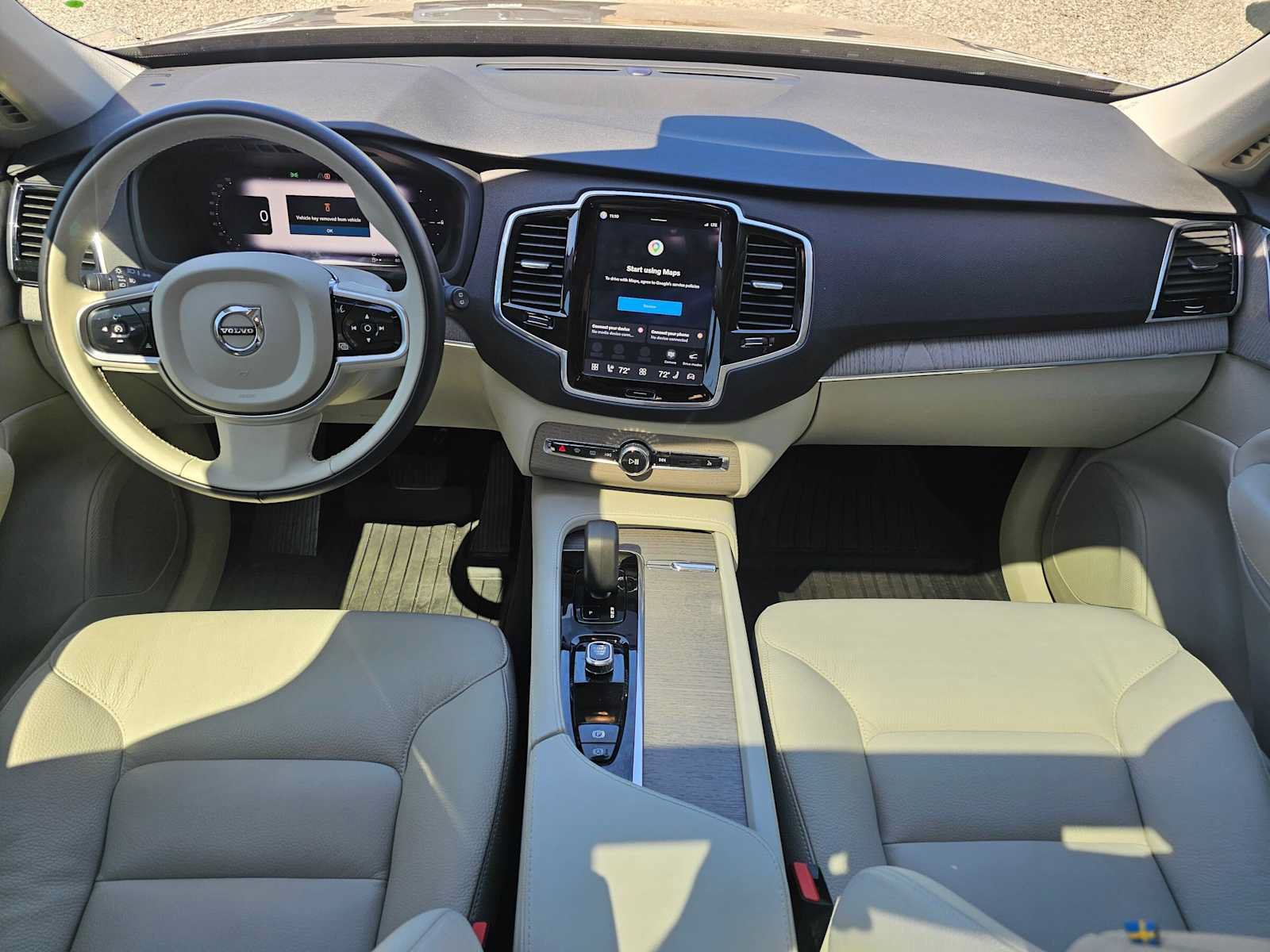 Used 2025 Volvo XC90 T8 Plus w/ Protection Package Premier AWD/4WD image 19