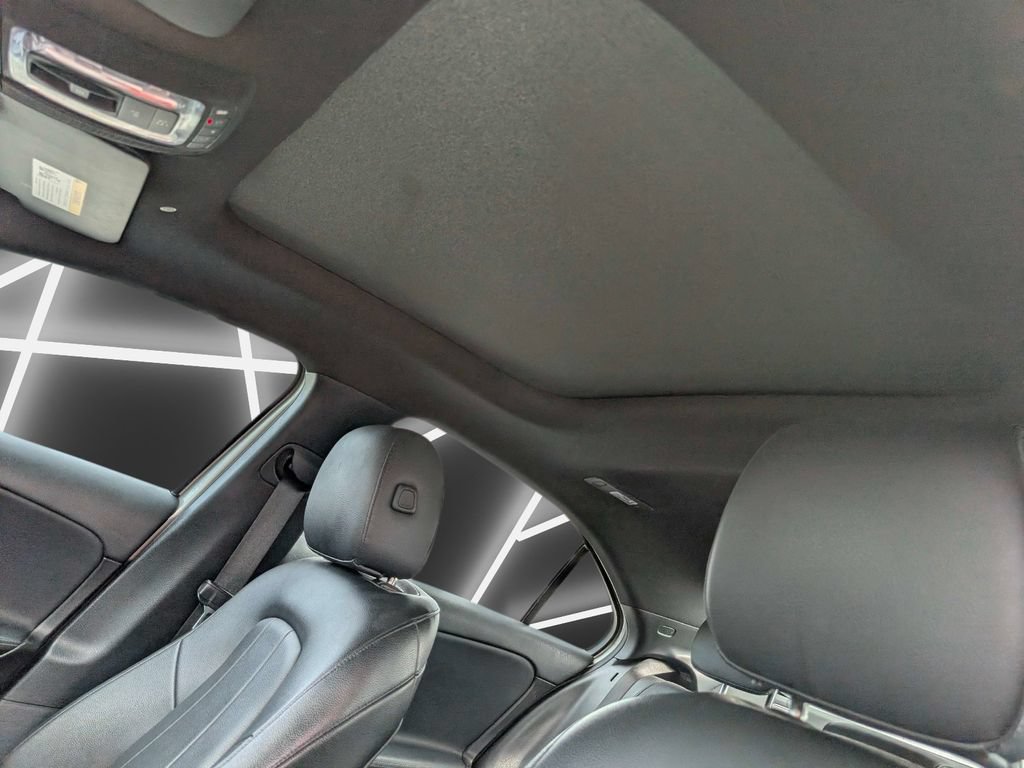 Used 2020 Mercedes-Benz A 220 w/ Premium Package image 19