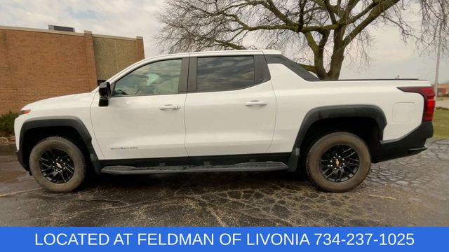 Certified 2024 Chevrolet Silverado EV W/T image 5