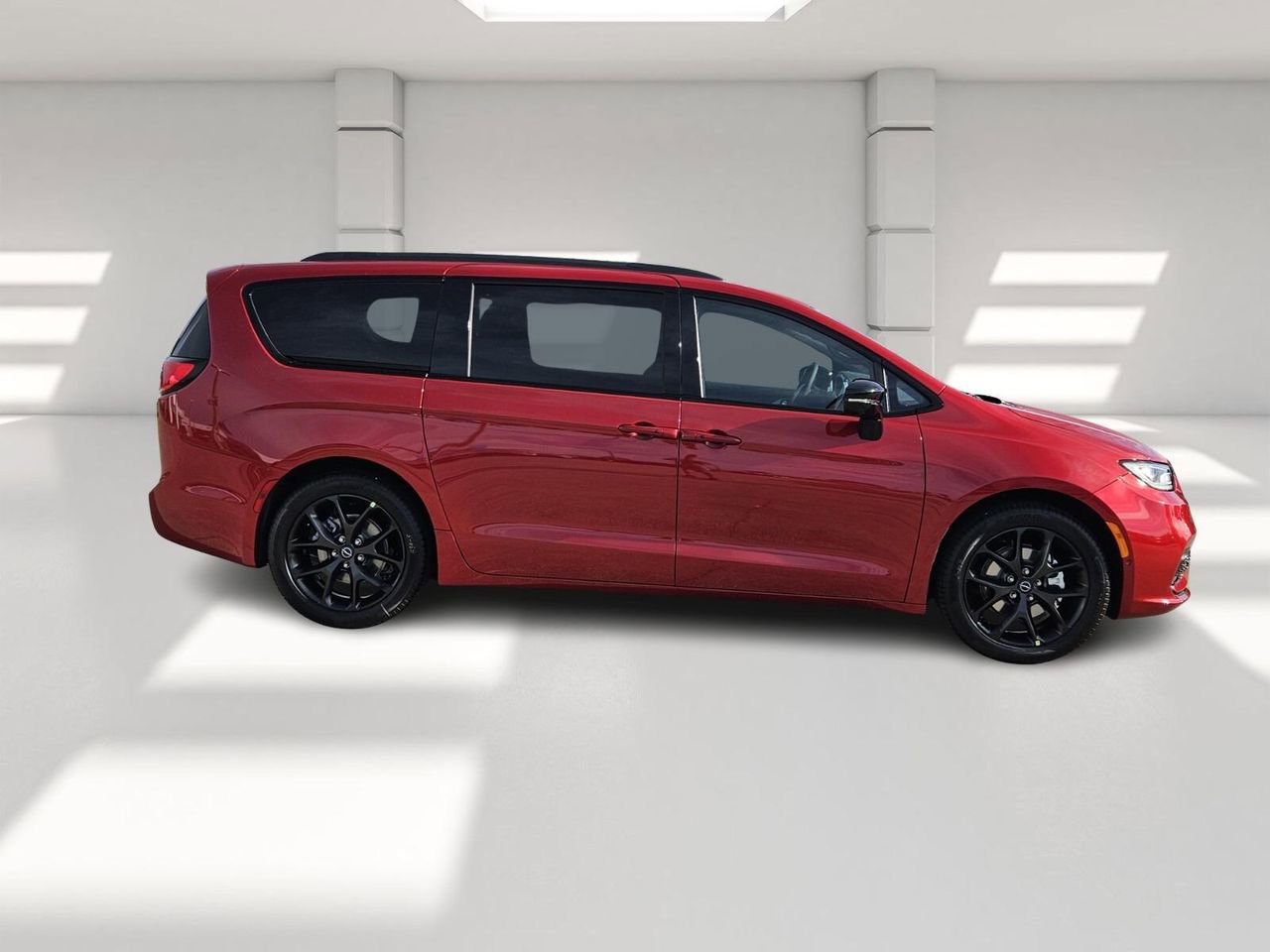 New 2026 Chrysler Pacifica Limited image 6