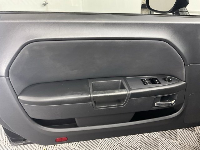 Used 2012 Dodge Challenger R/T image 11