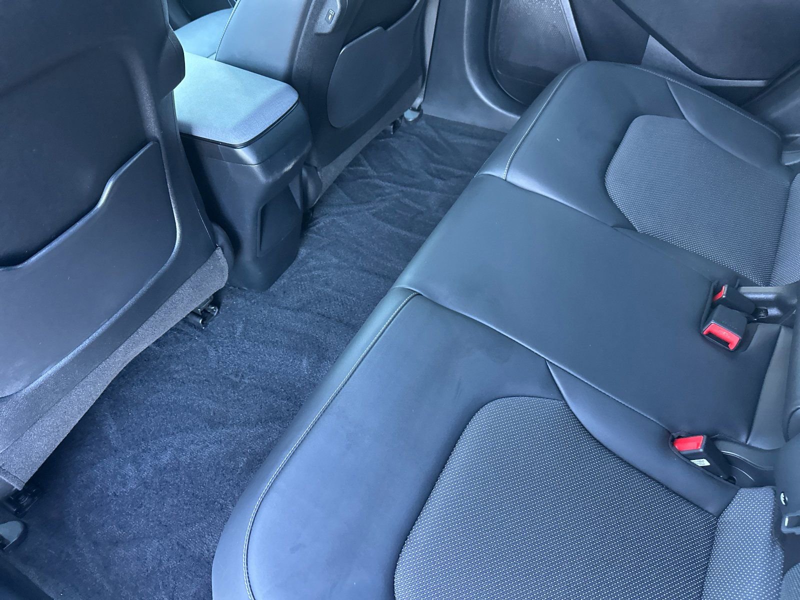 Used 2024 Kia EV6 Light image 12