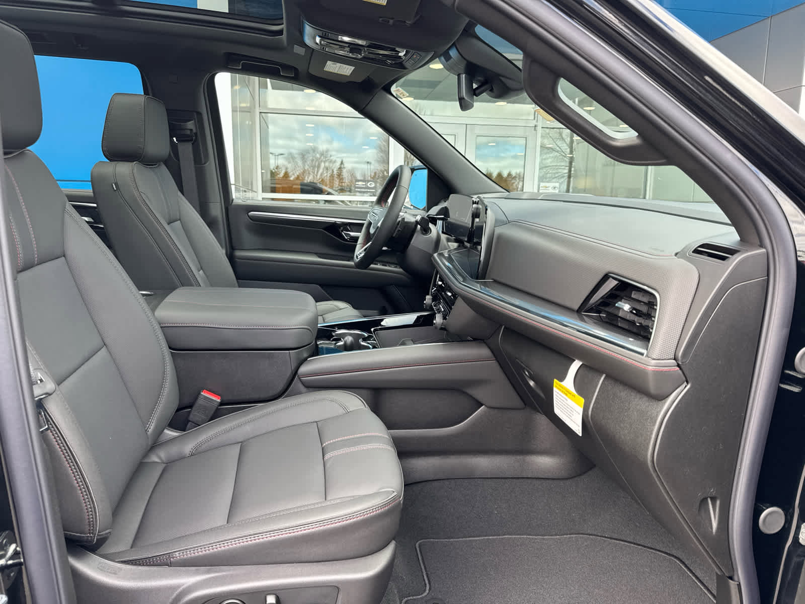New 2026 Chevrolet Tahoe RST w/ RST Capability Package AWD/4WD image 4