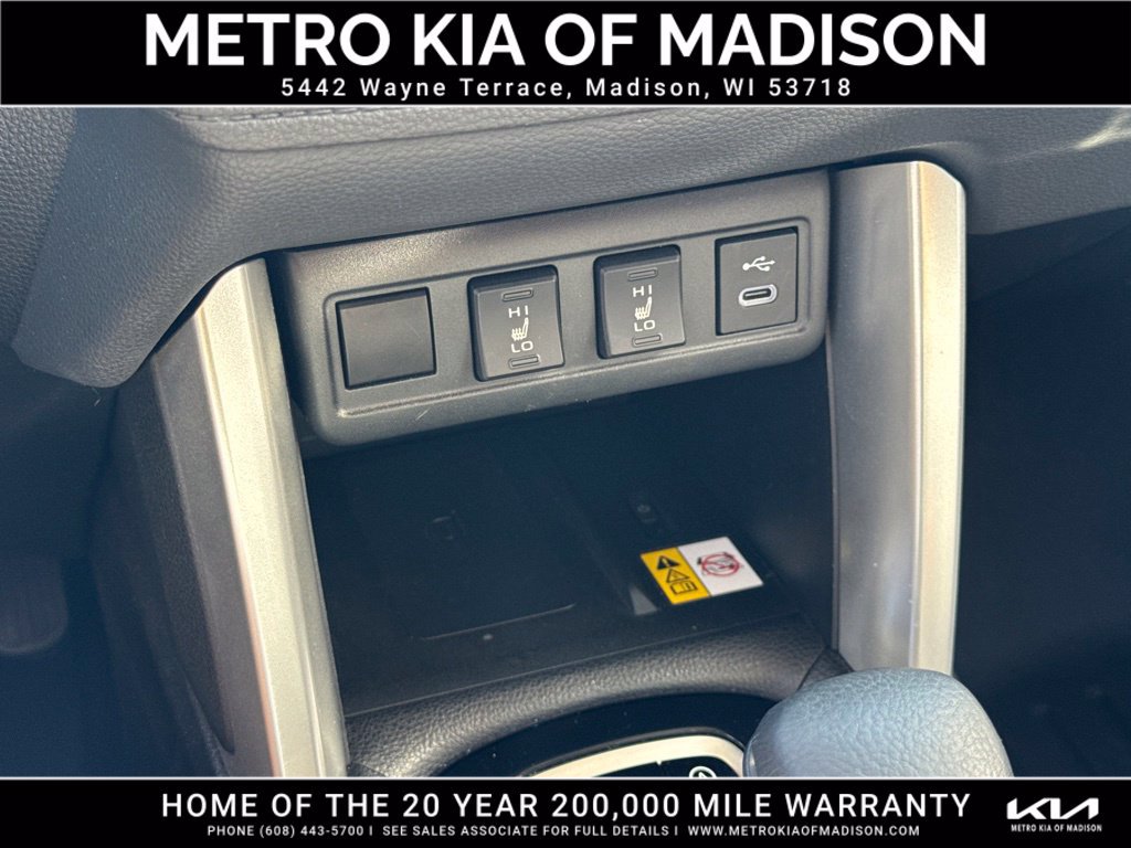 Used 2023 Toyota Corolla Cross XLE w/ Convenience Package AWD/4WD image 24