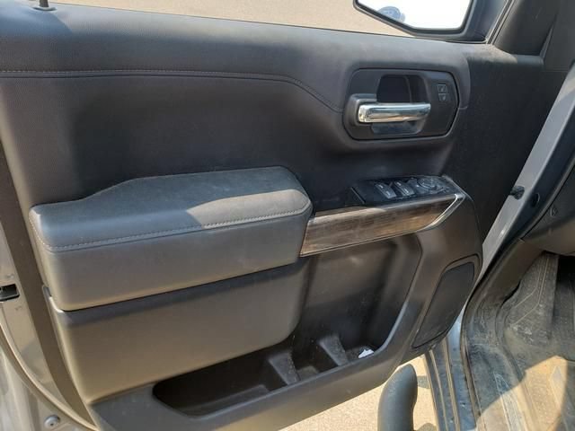 Used 2019 Chevrolet Silverado 1500 LT w/ All-Star Edition AWD/4WD image 14