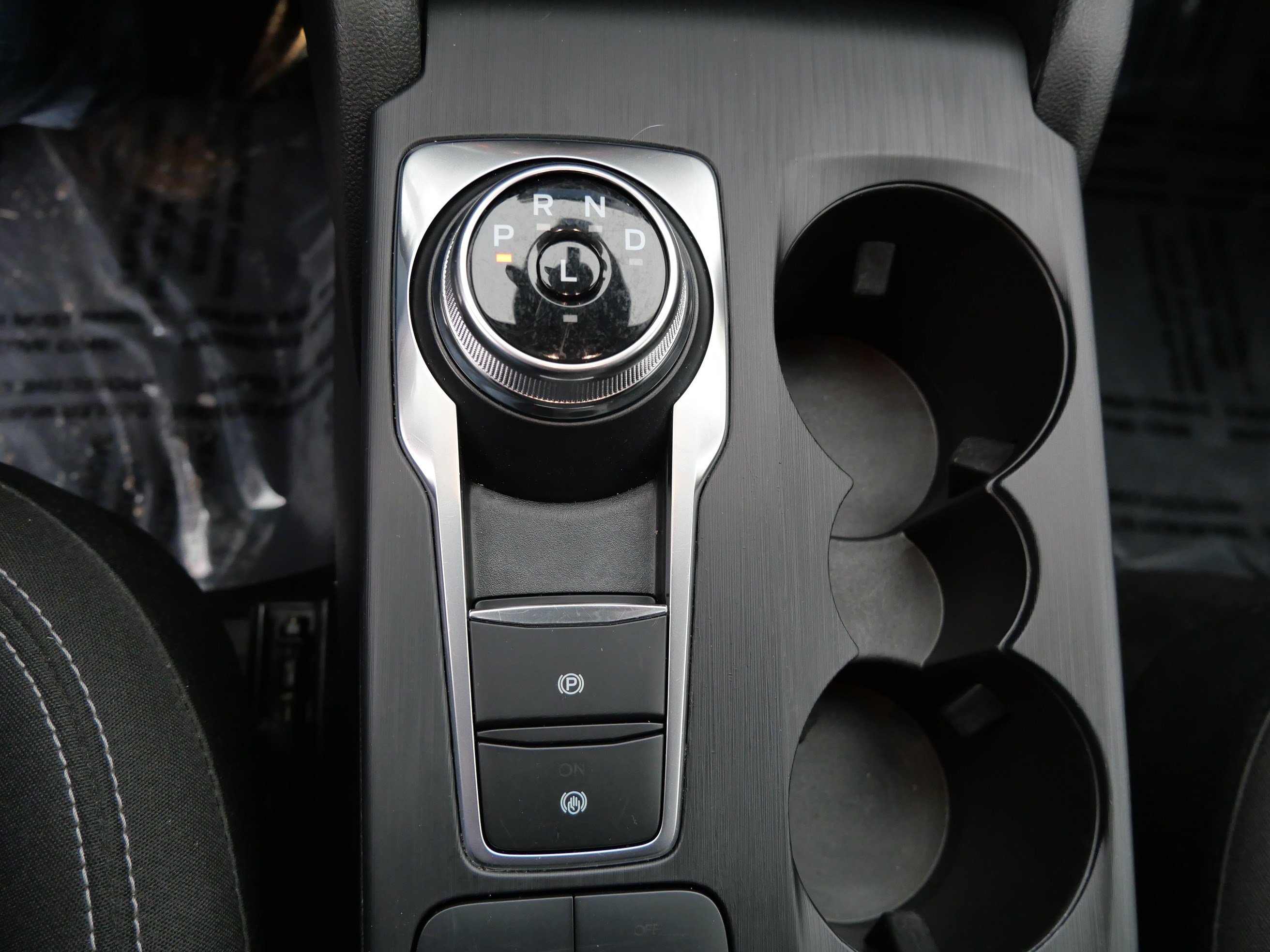 Certified 2024 Ford Escape Active AWD/4WD image 24