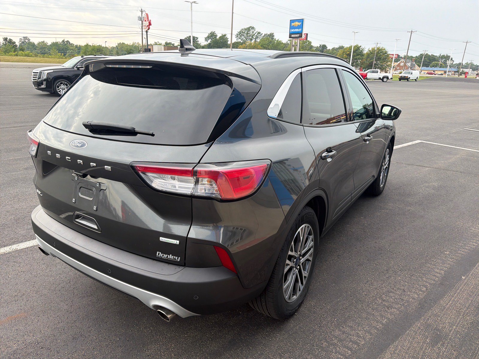 Used 2020 Ford Escape SEL FWD image 4