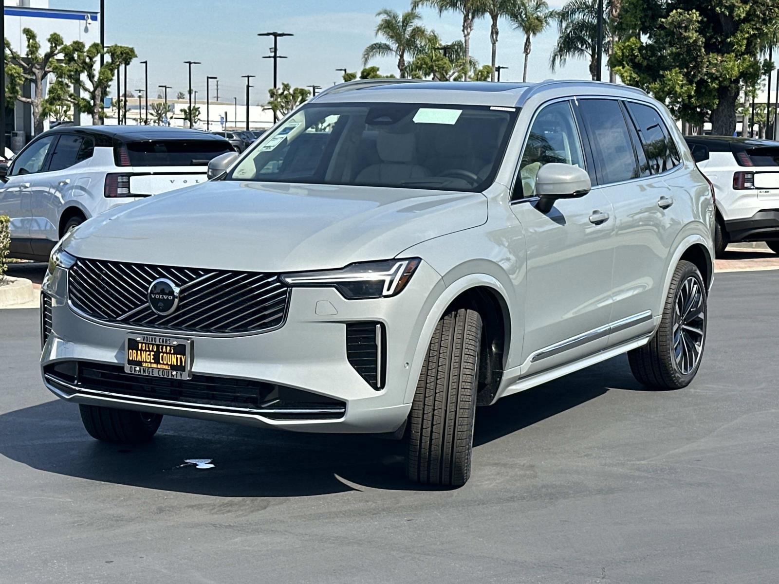 New 2026 Volvo XC90 B6 Ultra w/ Protection Package AWD/4WD image 3