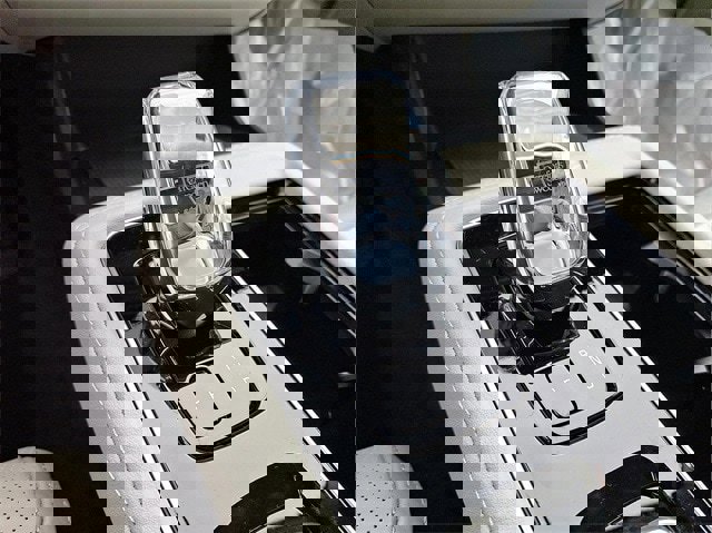 New 2026 Volvo XC90 B6 Ultra image 8