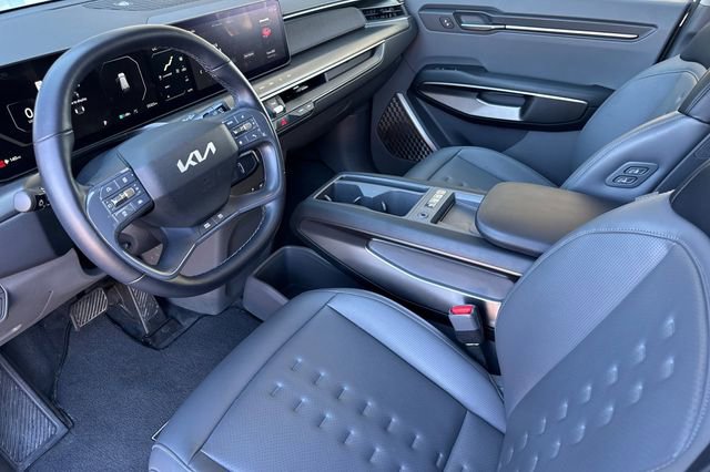 Certified 2024 Kia EV9 Wind AWD/4WD image 12