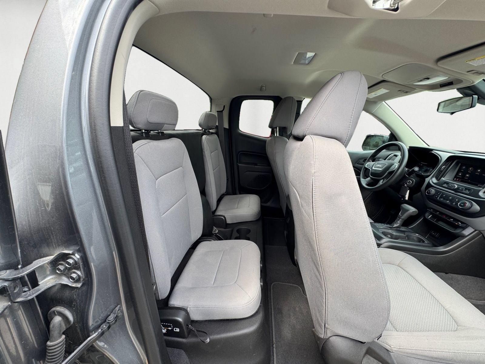 Used 2021 GMC Canyon Elevation Standard w/ Convenience Package AWD/4WD image 9