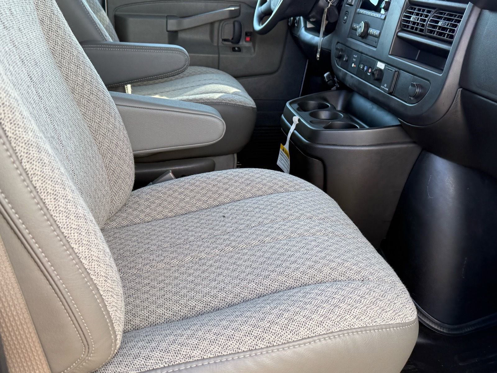 New 2024 Chevrolet Express 3500 w/ Power Convenience Package image 12