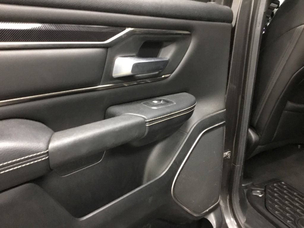 Used 2019 RAM 1500 Sport w/ Leather & Sound Group AWD/4WD image 14