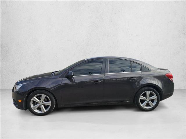 Used 2014 Chevrolet Cruze LT image 2