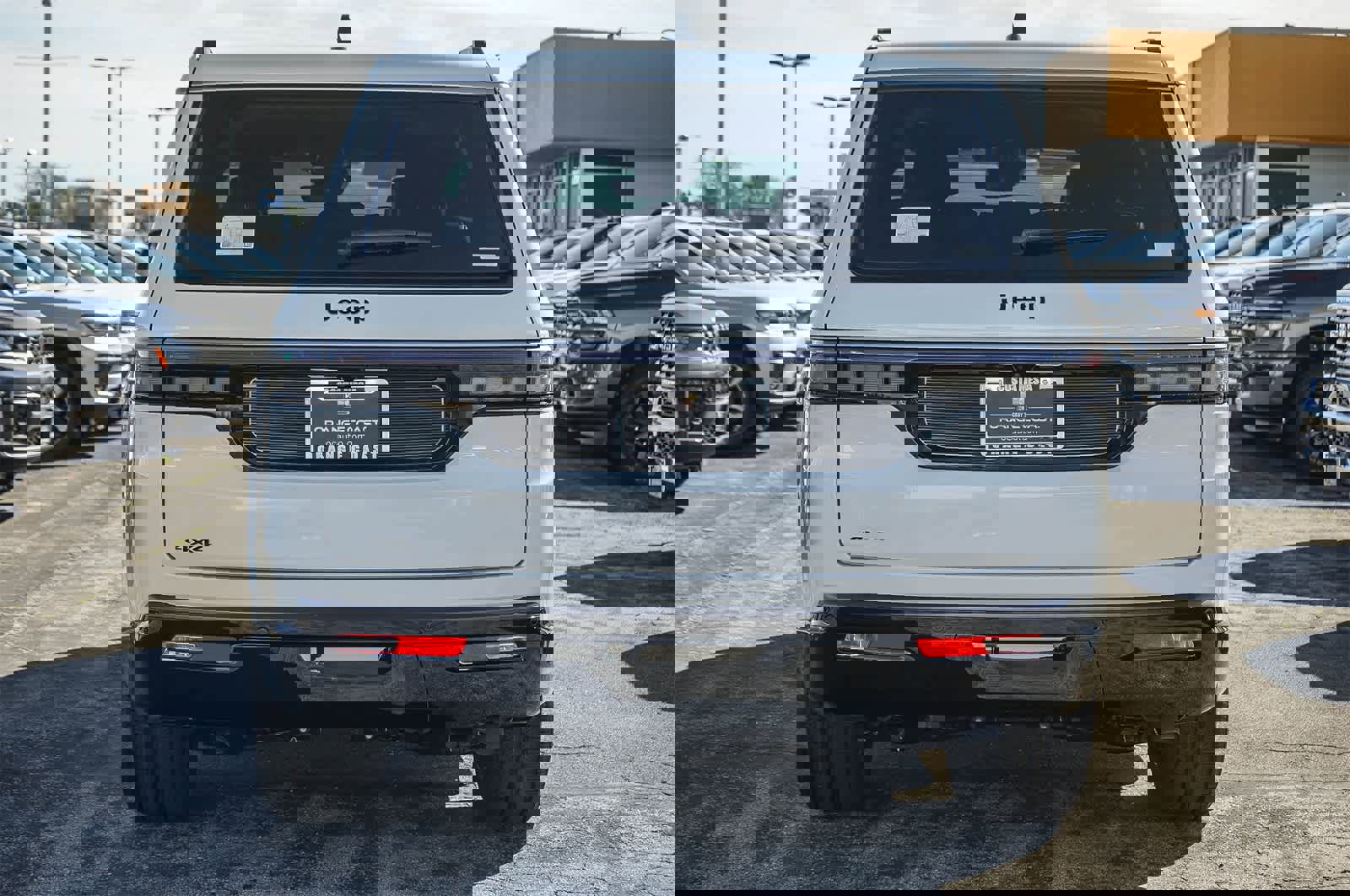 New 2026 Jeep Grand Wagoneer 4WD image 5