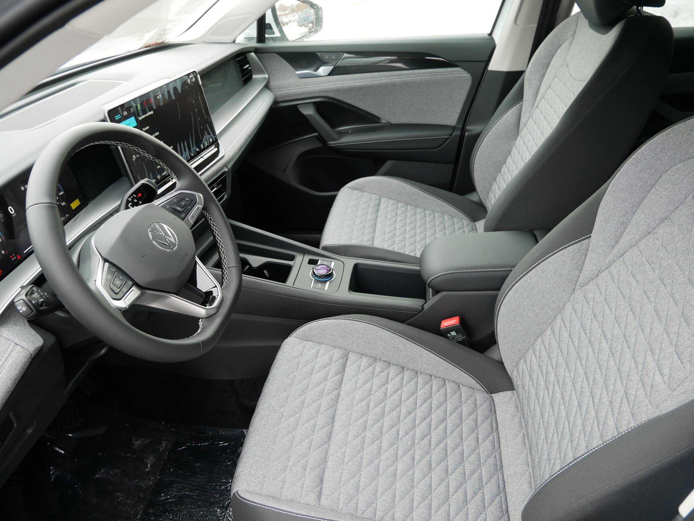 New 2026 Volkswagen Tiguan S image 7