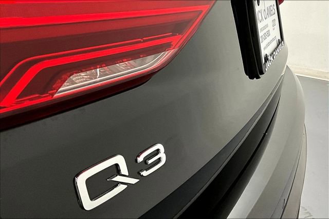 Used 2025 Audi Q3 2.0T Premium w/ Convenience Package image 32