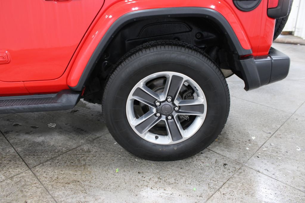 Used 2018 Jeep Wrangler Unlimited Sahara image 34