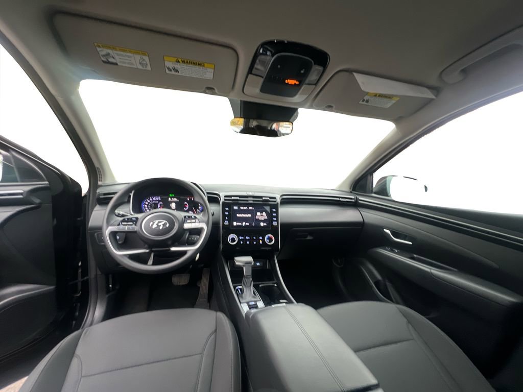Certified 2024 Hyundai Tucson SE image 14