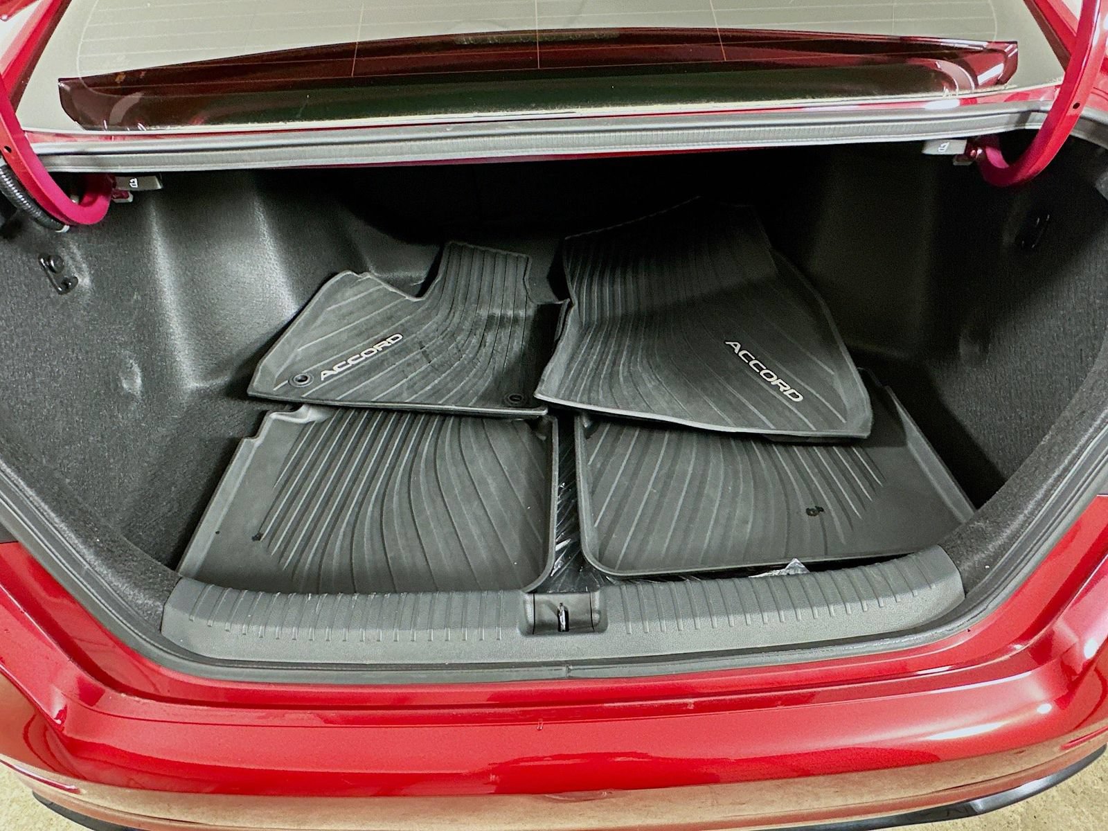 Used 2024 Honda Accord Sport image 37