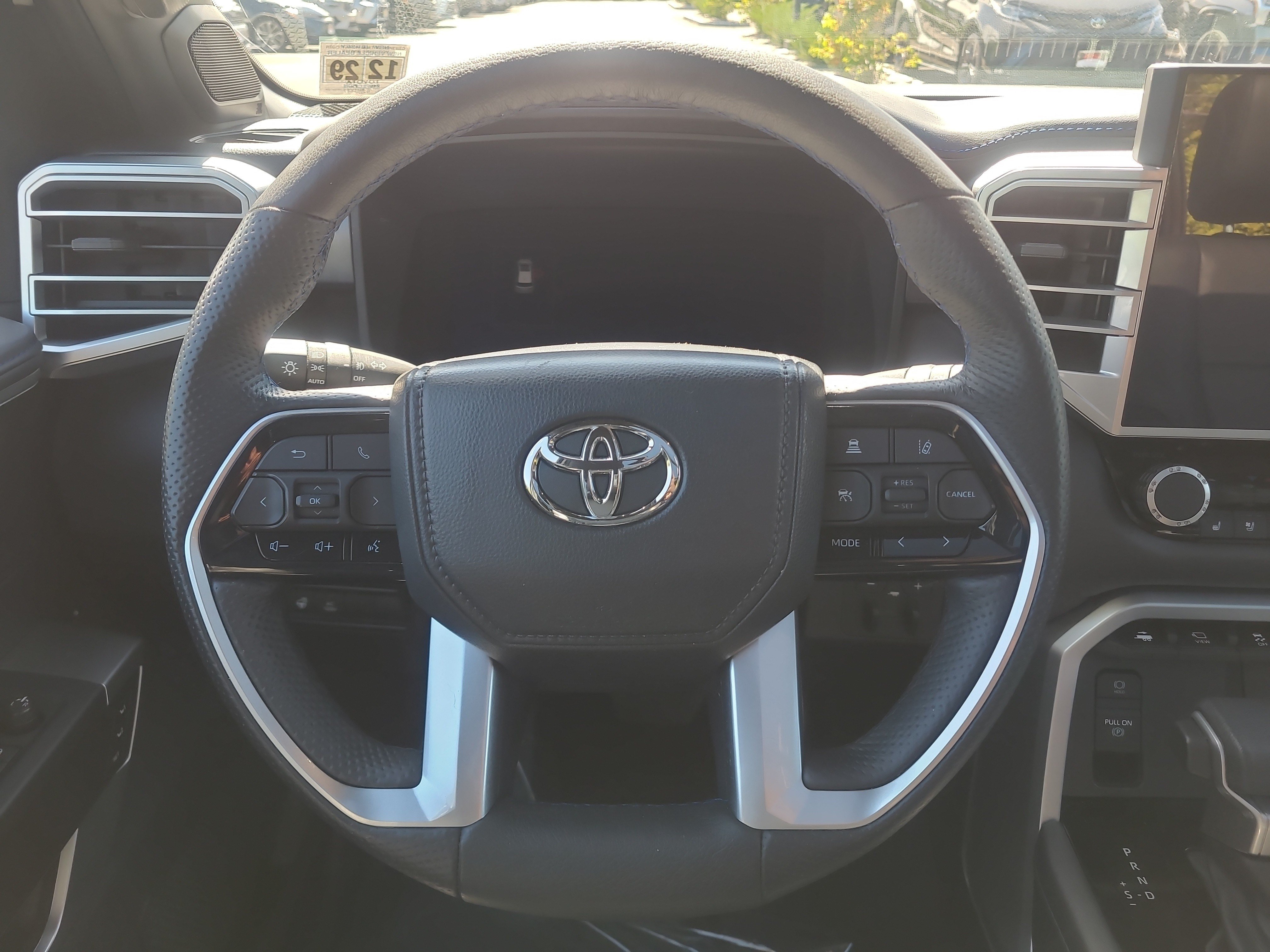 Certified 2025 Toyota Sequoia Platinum AWD/4WD image 22