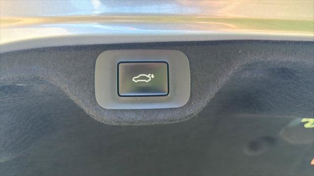 Certified 2024 Lexus ES 300h w/ Premium Package FWD image 22