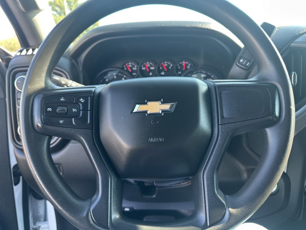 Used 2024 Chevrolet Silverado 3500 W/T image 40