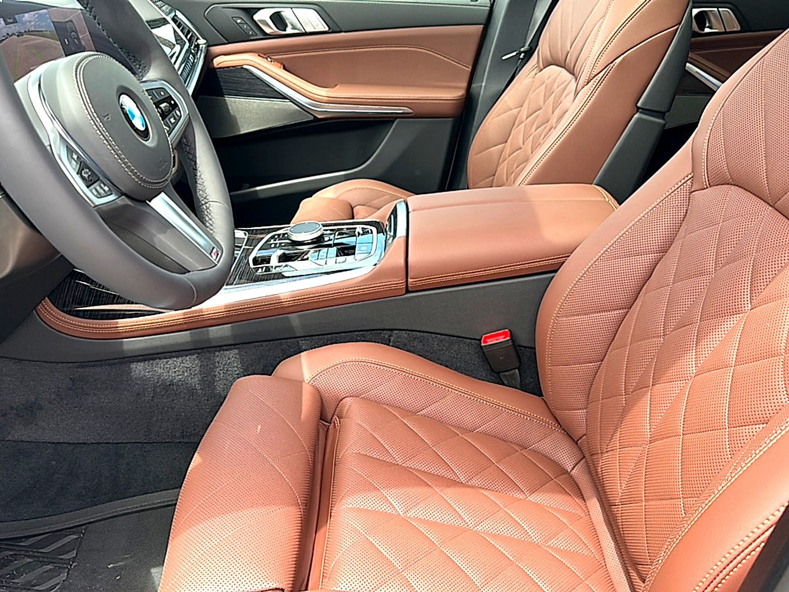 New 2027 BMW X7 xDrive40i w/ M Sport Package AWD/4WD image 10