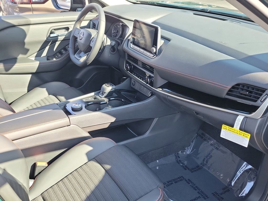 New 2026 Nissan Rogue SV image 12