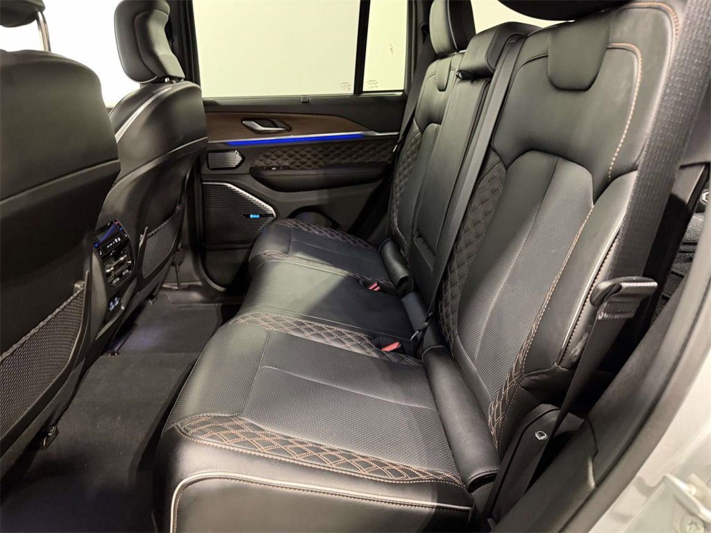 Certified 2024 Jeep Grand Cherokee Summit w/ Luxury Tech Group V image 13