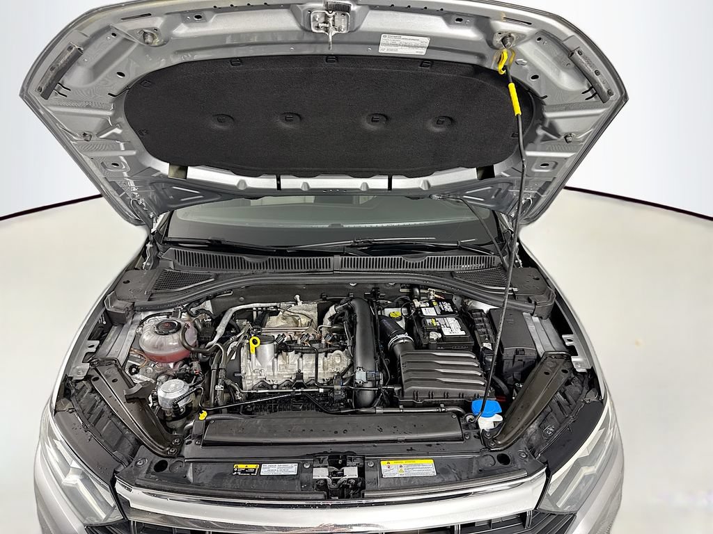 Used 2021 Volkswagen Jetta R-Line FWD image 31