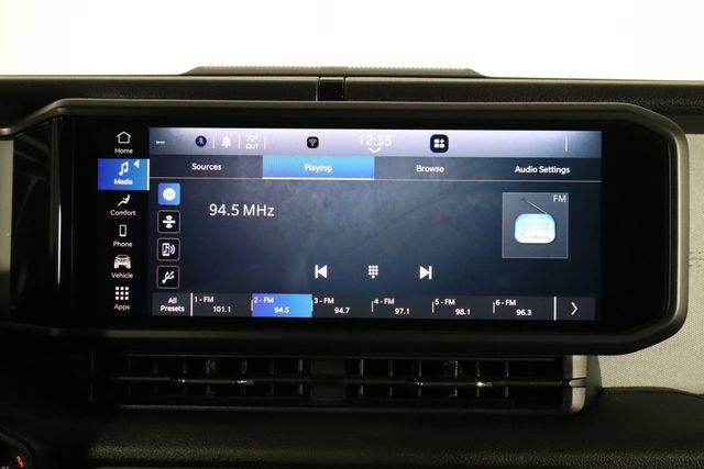 Used 2025 Jeep Wrangler Sport image 25