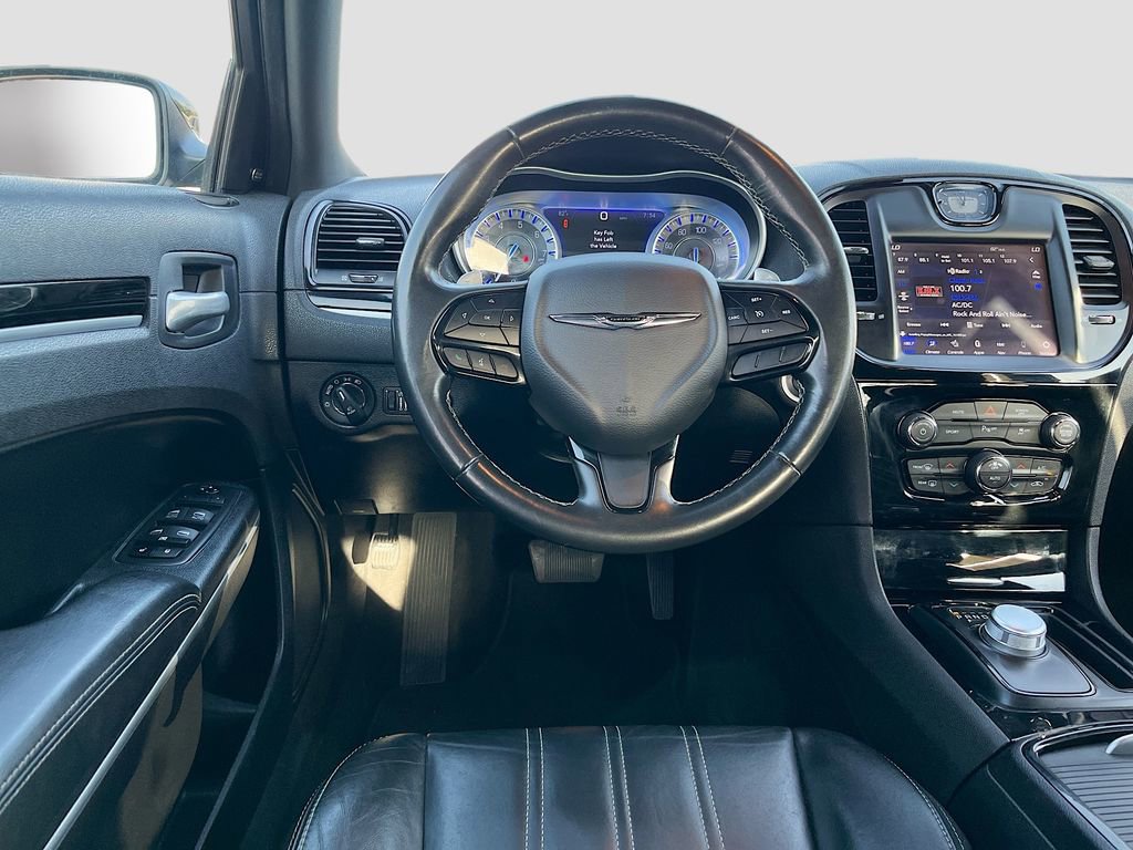 Used 2021 Chrysler 300 S image 21