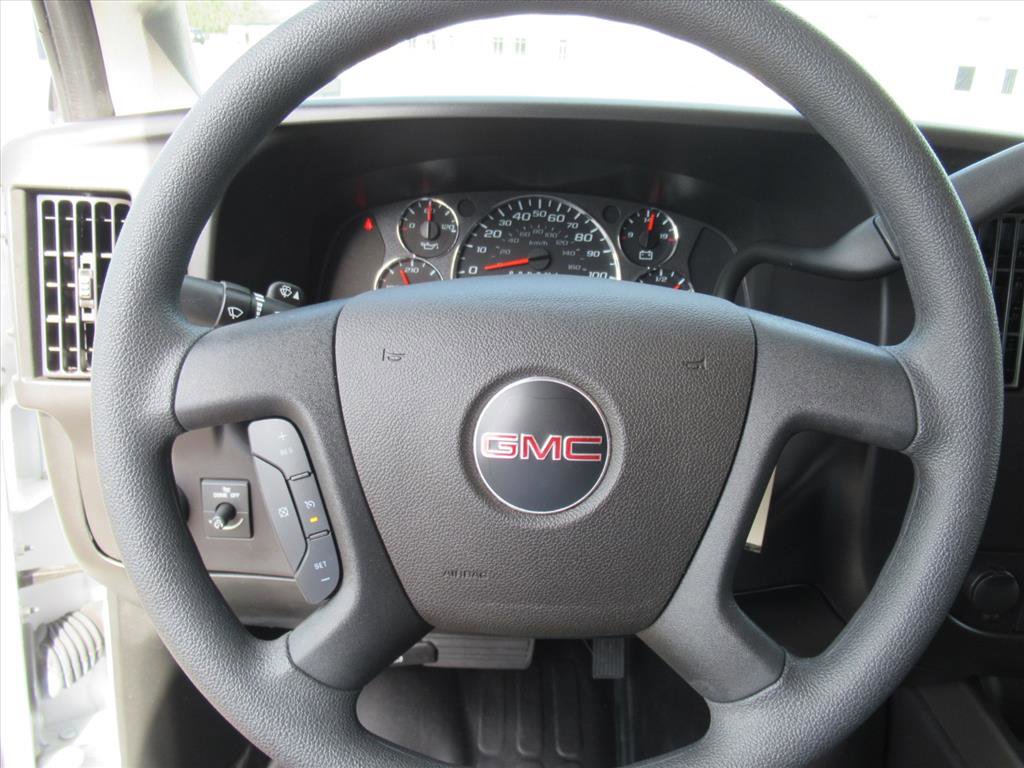 Used 2024 GMC Savana 2500 w/ Driver Convenience Package image 21