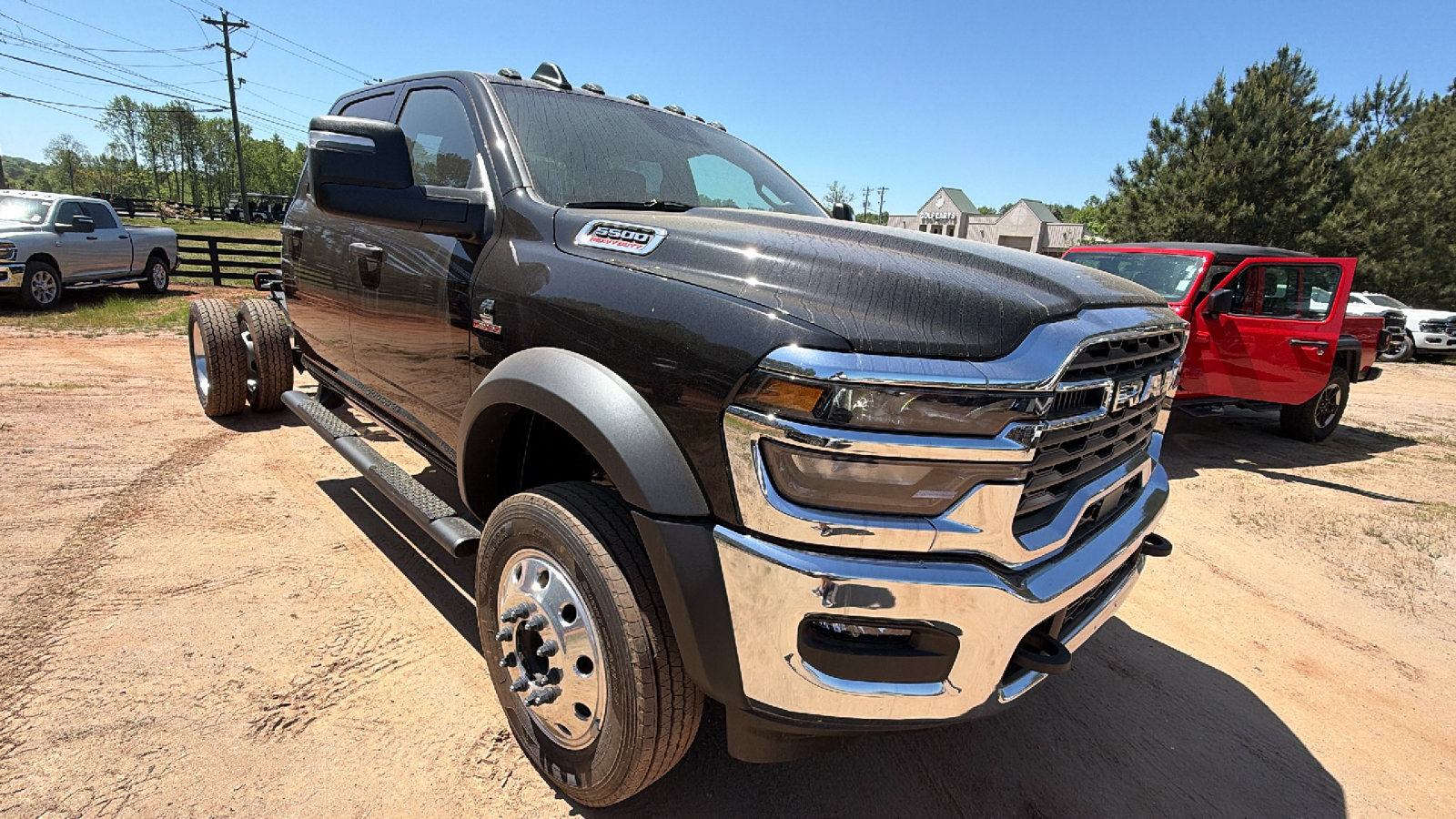 New 2026 RAM 5500 Tradesman w/ Chrome Appearance Group AWD/4WD image 5