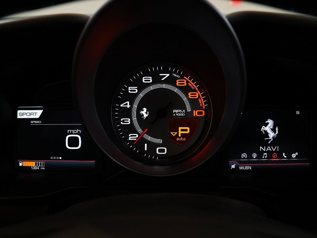 Certified 2021 Ferrari F8 Tributo RWD image 85