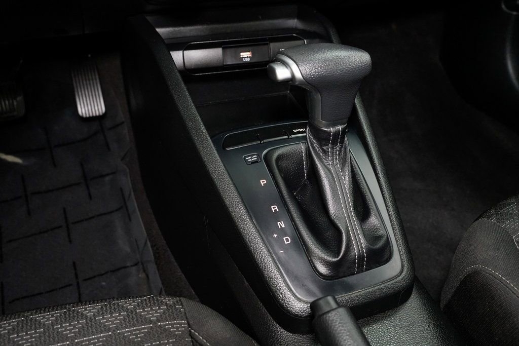 Used 2021 Kia Rio S image 19