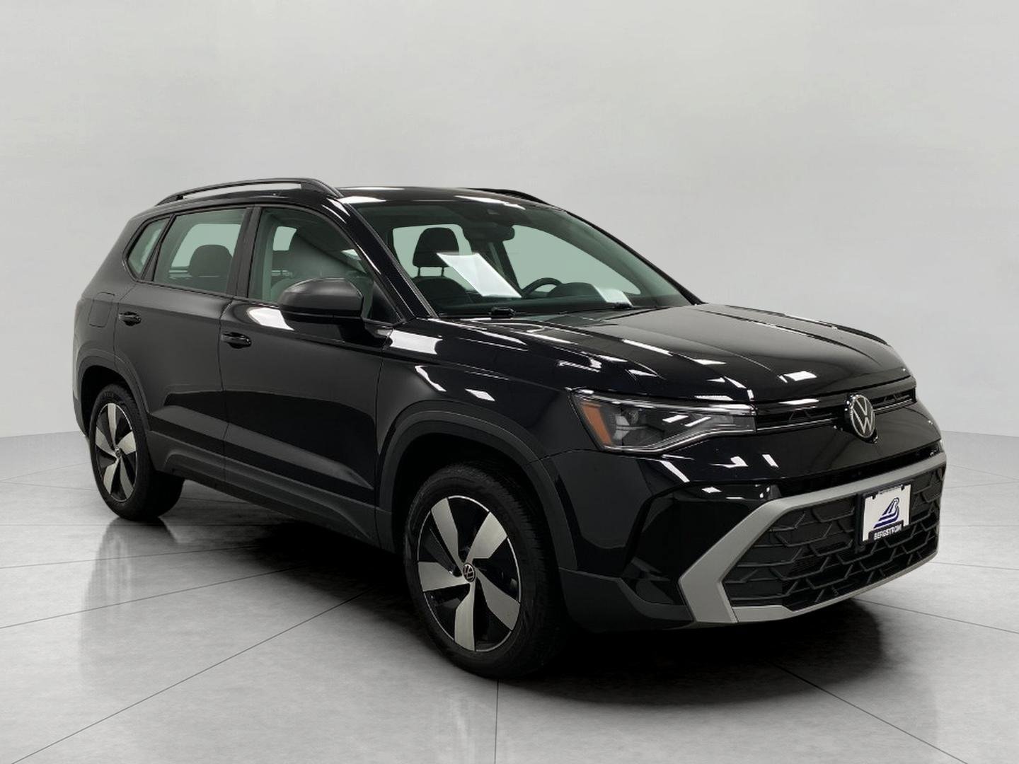 Used 2025 Volkswagen Taos S AWD/4WD video 1