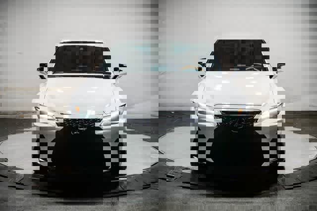 Used 2025 Lexus IS 300 F Sport image 6