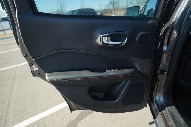 Used 2018 Jeep Compass Trailhawk w/ Leather Interior Group image 17