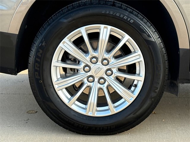 Used 2018 Cadillac XT5 FWD image 9