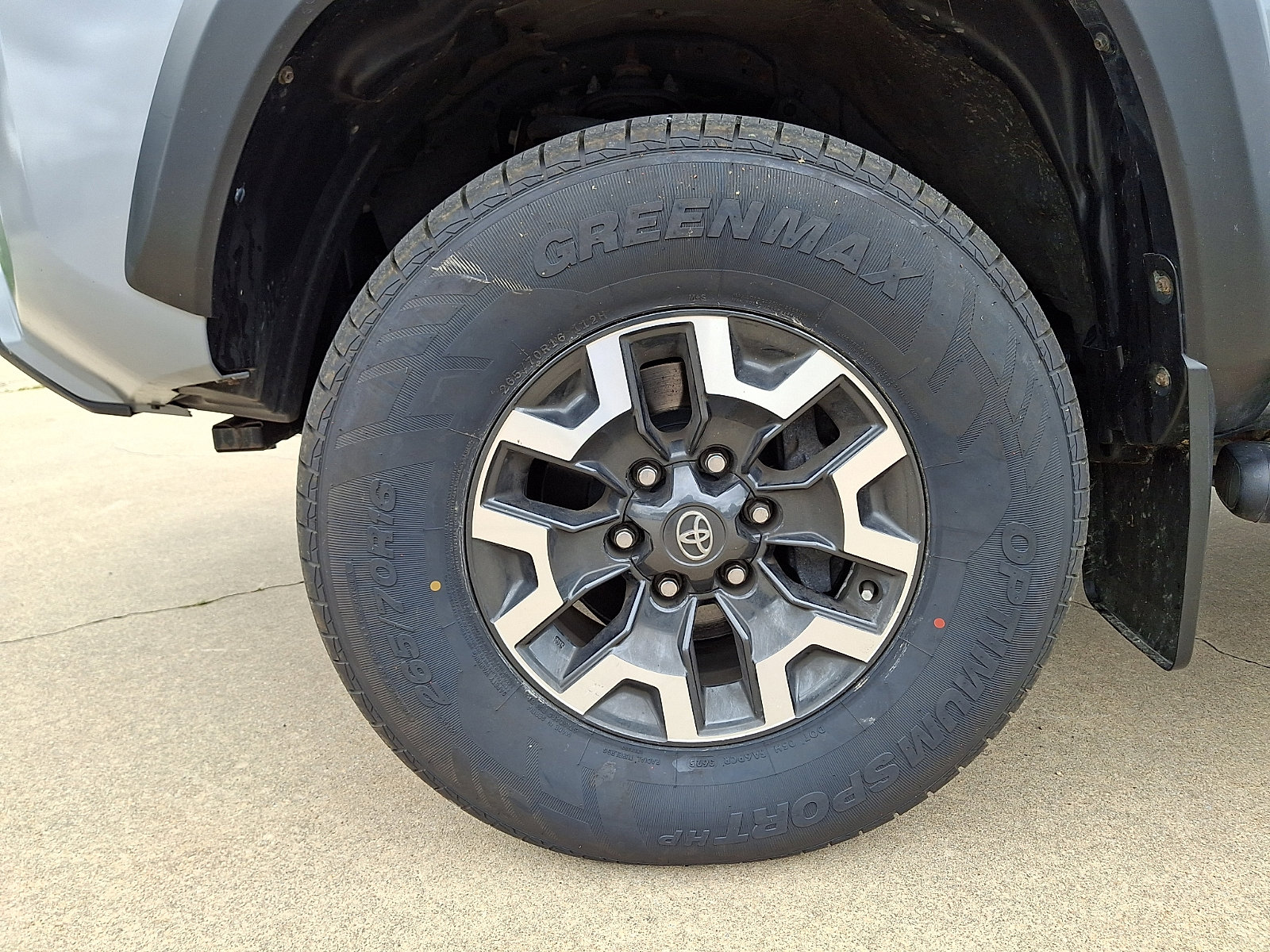 Used 2021 Toyota Tacoma TRD Off-Road AWD/4WD image 28